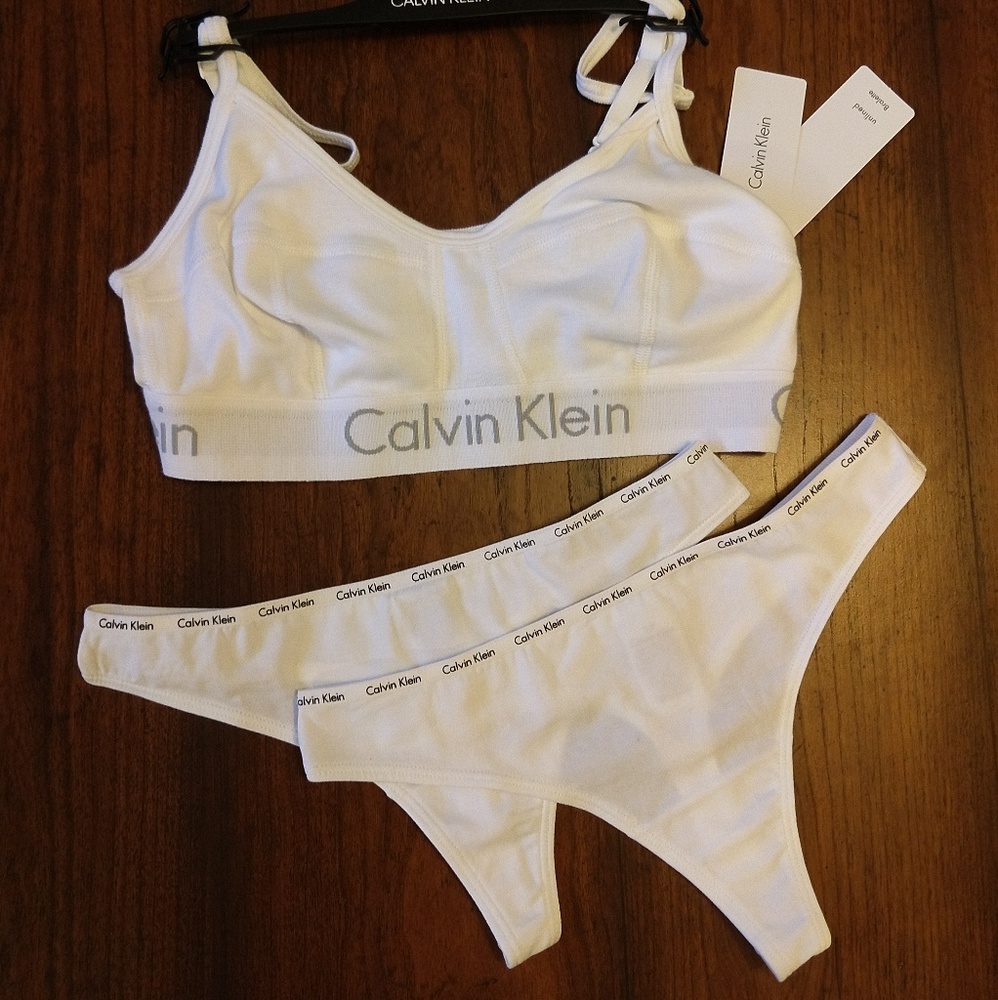 SOLD Calvin Klein Set Bralette & Underwear NWT